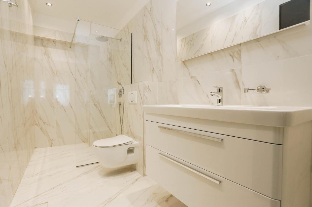 Beachfront Luxury Apartment 布德瓦 外观 照片
